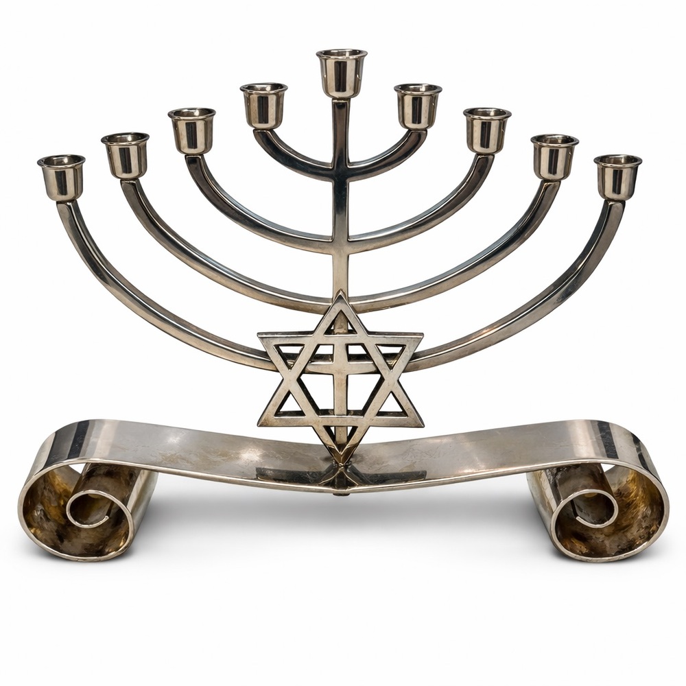 Vintage Sterling Silver Hanukkah Menorah – Star of David – Judaica Decor